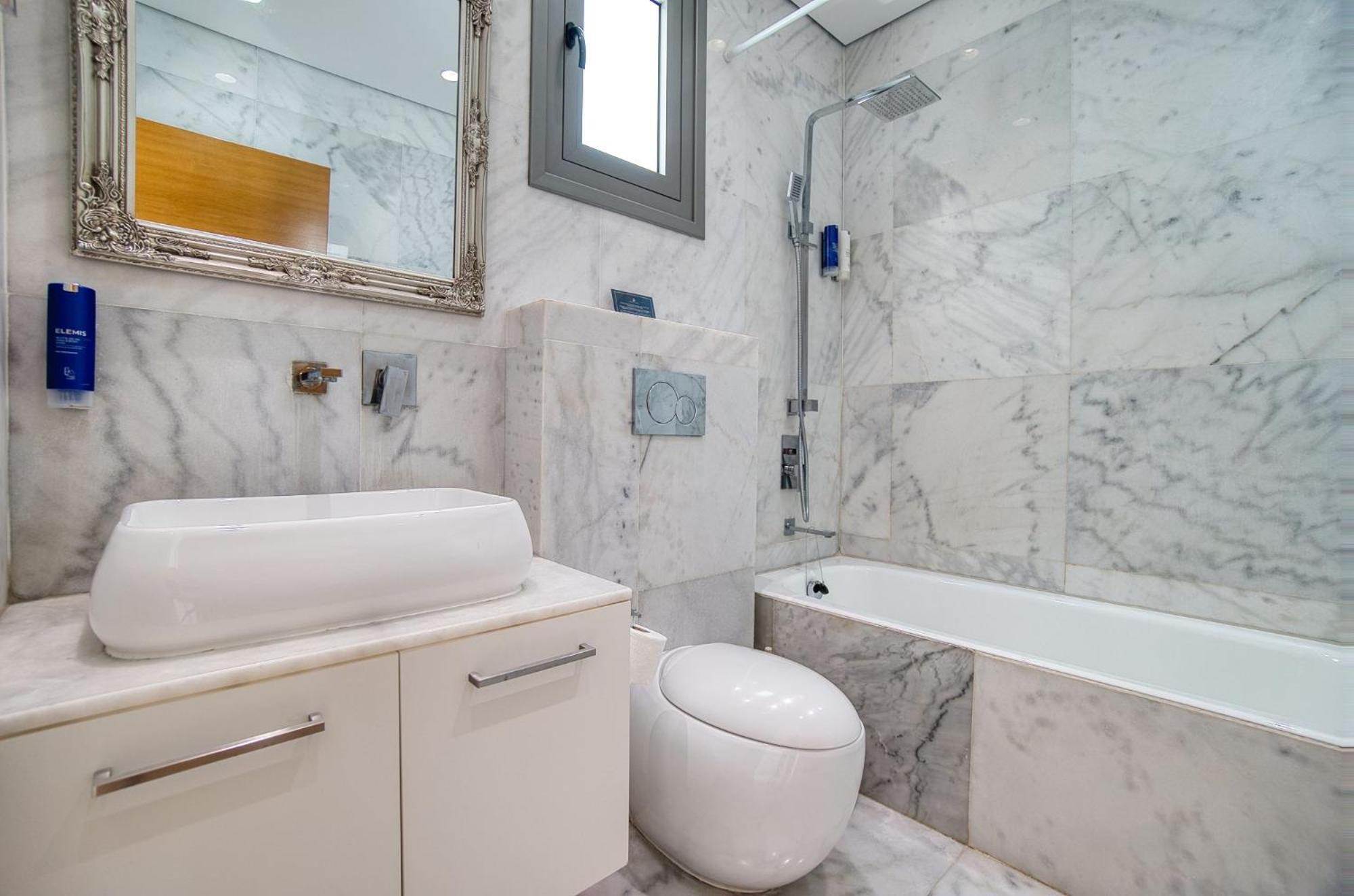 Downtown Villa 1 Paphos Ngoại thất bức ảnh