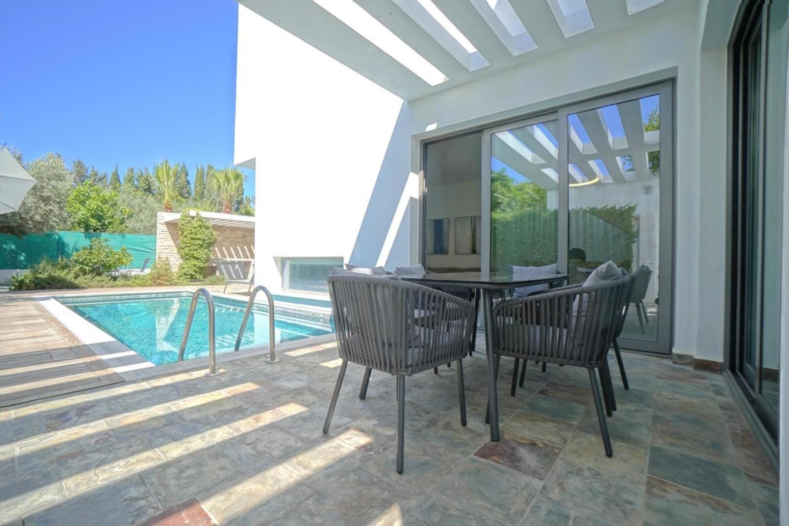Downtown Villa 1 Paphos Ngoại thất bức ảnh
